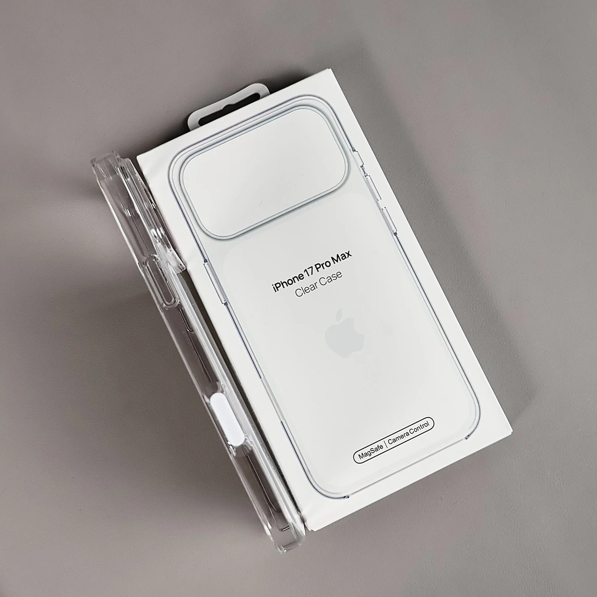 Neas Original – iPhone 17 Pro & 17 Pro Max Clear MagSafe Case - Image 10