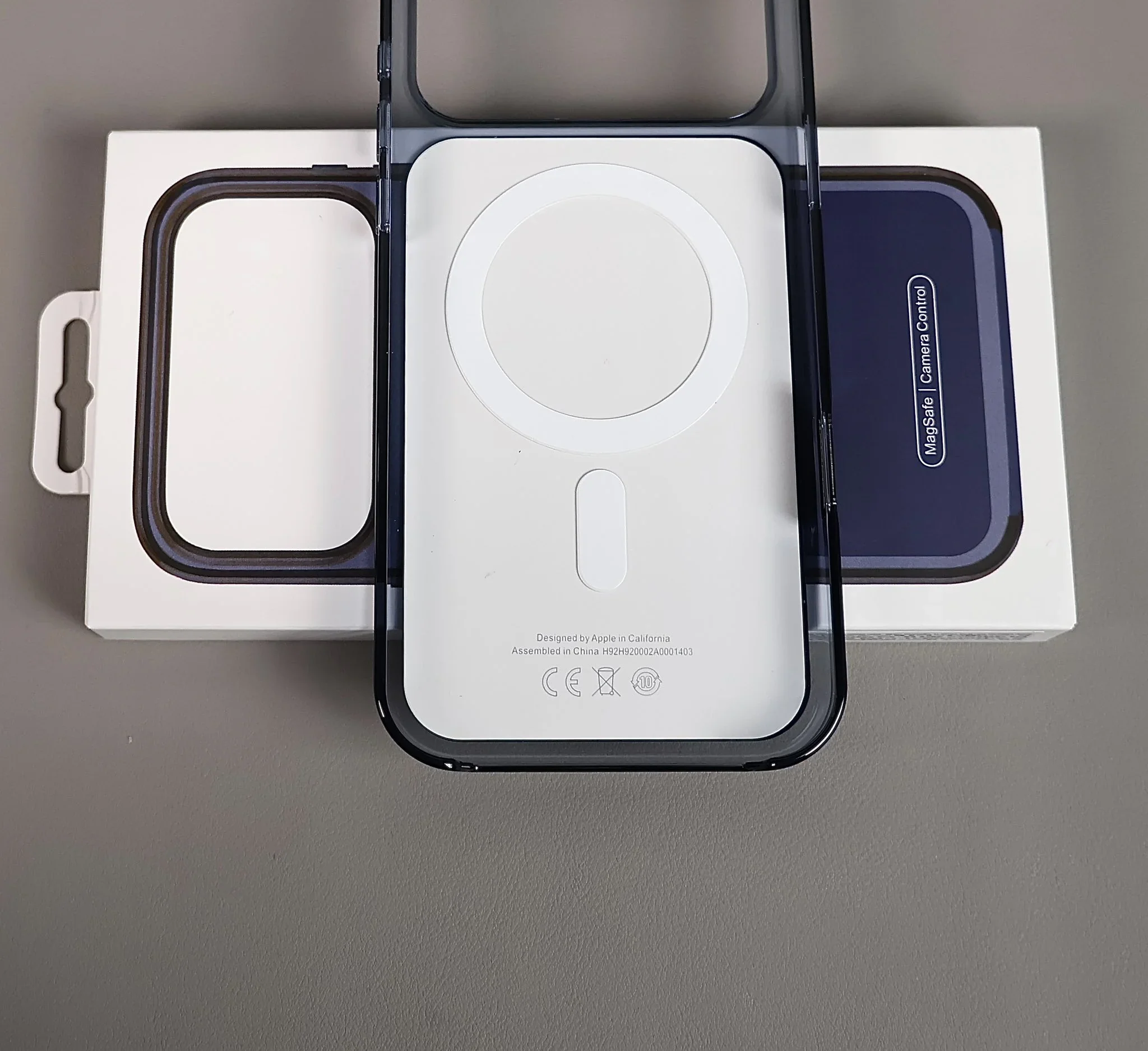 Neas Original – iPhone 17 Pro & 17 Pro Max Clear MagSafe Case - Image 12