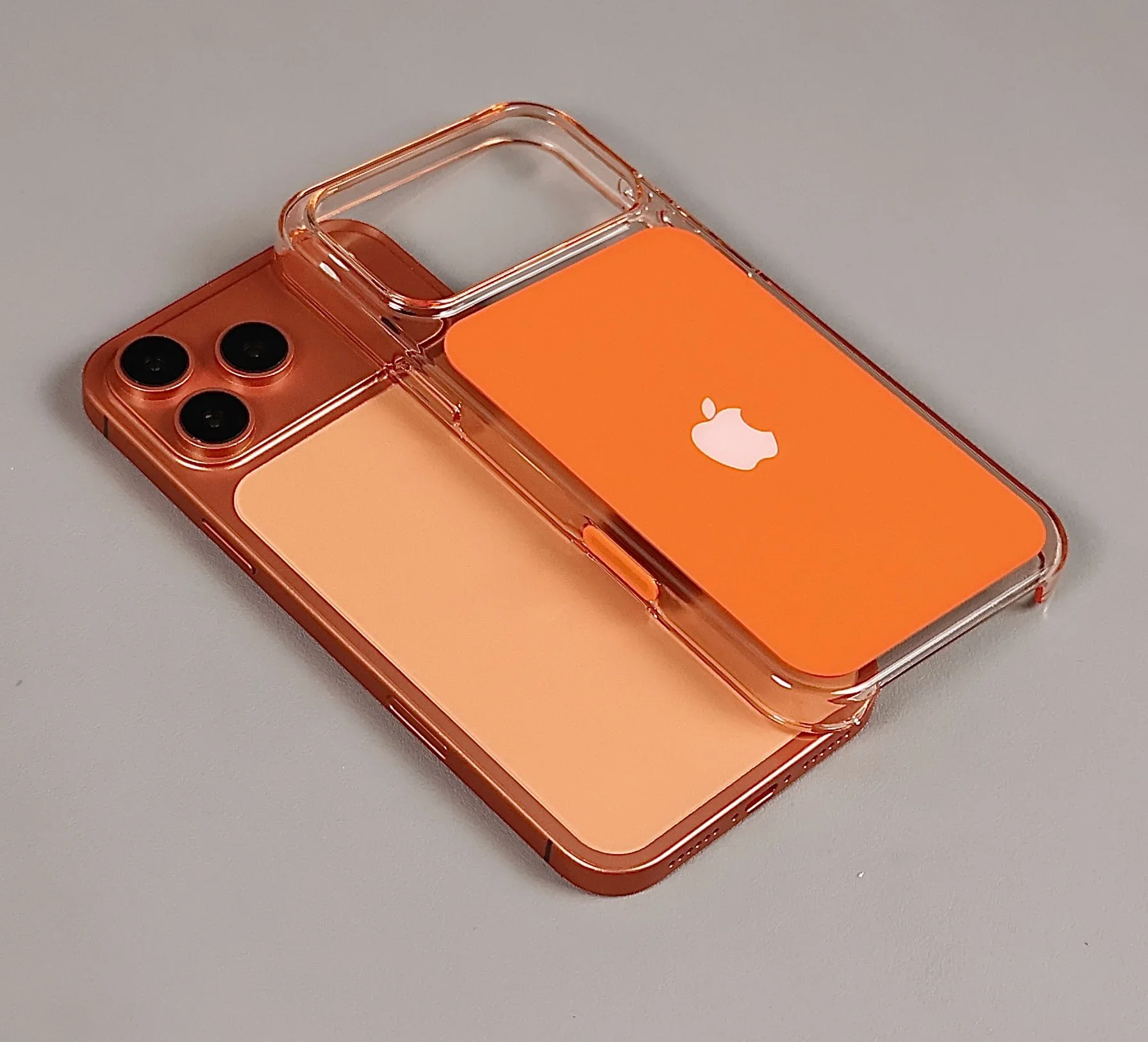 Neas Original – iPhone 17 Pro & 17 Pro Max Clear MagSafe Case - Image 3