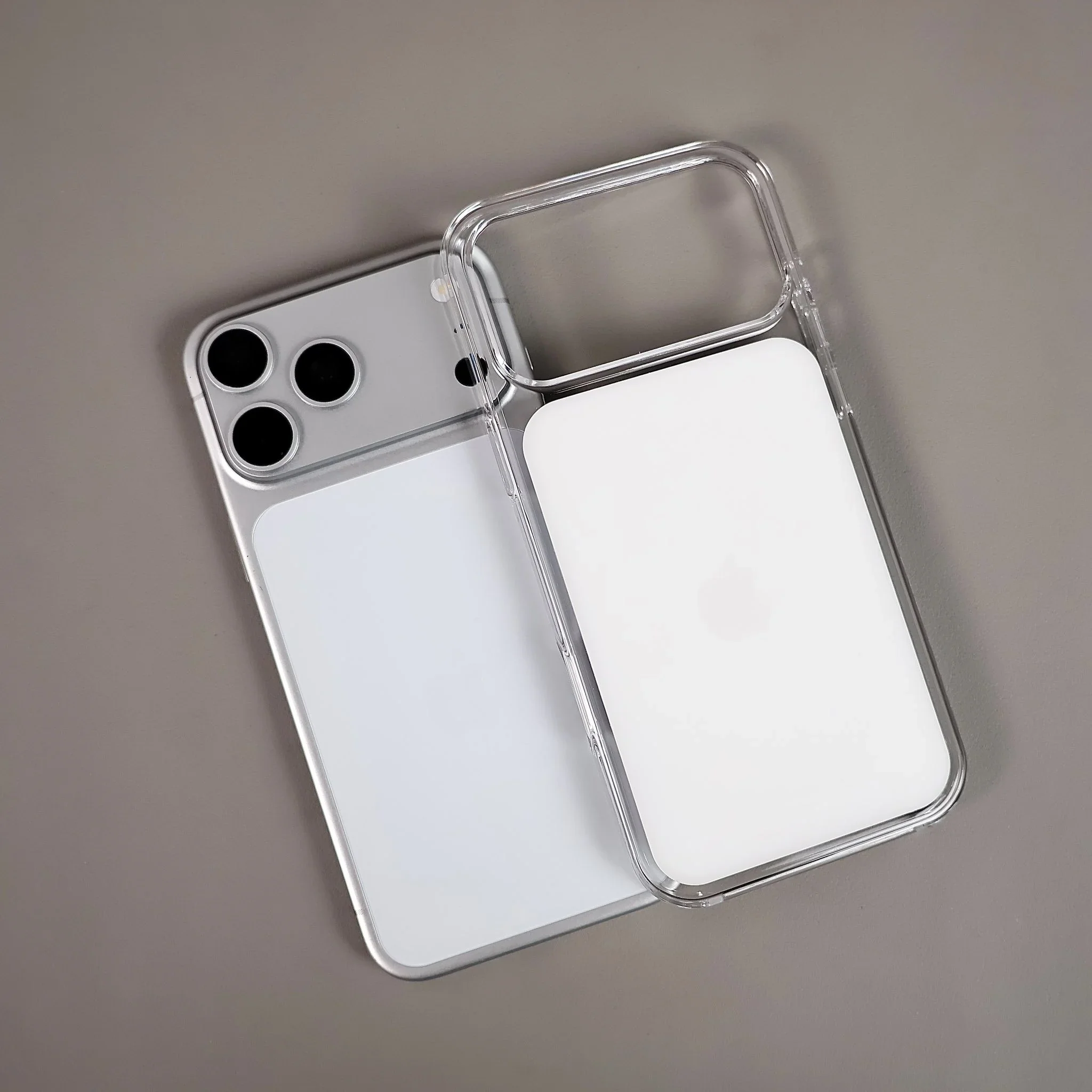 Neas Original – iPhone 17 Pro & 17 Pro Max Clear MagSafe Case - Image 8