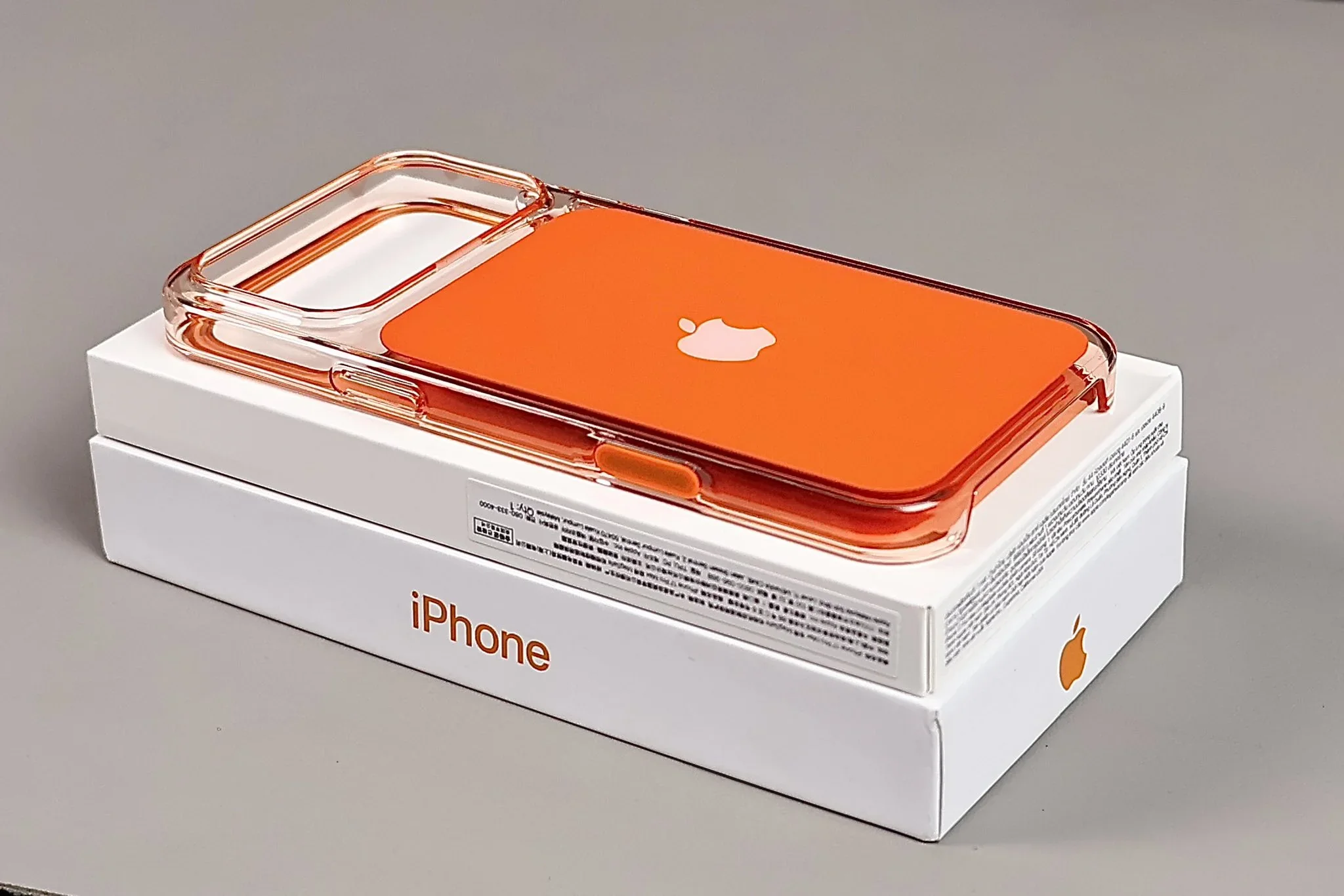 Neas Original – iPhone 17 Pro & 17 Pro Max Clear MagSafe Case - Image 9